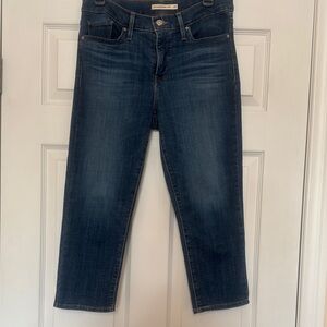 Levi's Blue Skinny Capri Jeans, Size 29.